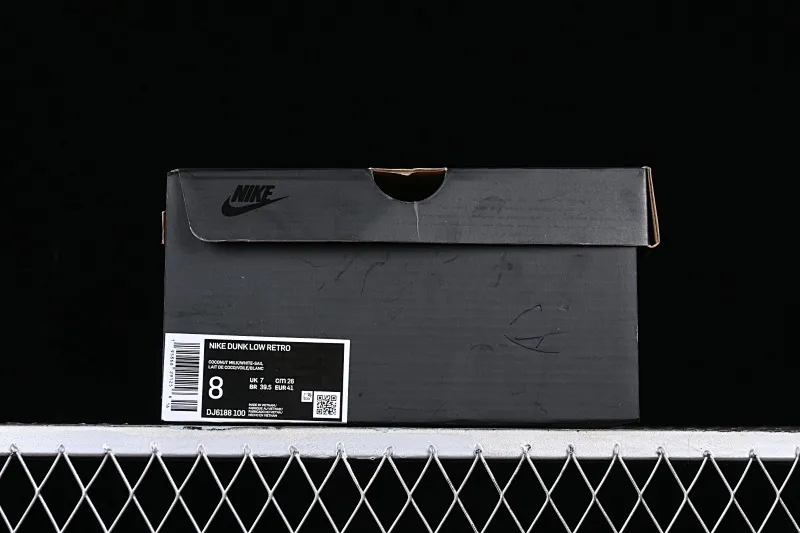 All categories Nk SB Dunk series Nk SB Dunk Low low-top sneakers Nk Dunk Low Retro Vibe customized version of deconstructed strap casual sneakers DJ6188-100